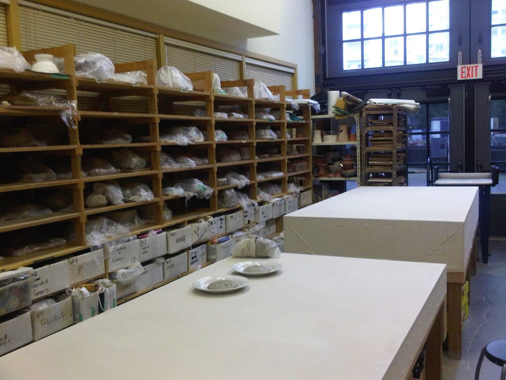 ROUNDHOUSE POTTERY CLASSES Updated July 2024 181 Roundhouse Mews