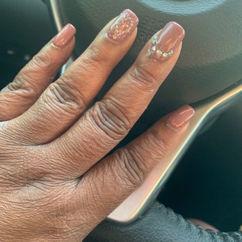 Oasis Nail Lounge - Final look - Nail Salons Near Me - Houston, Texas