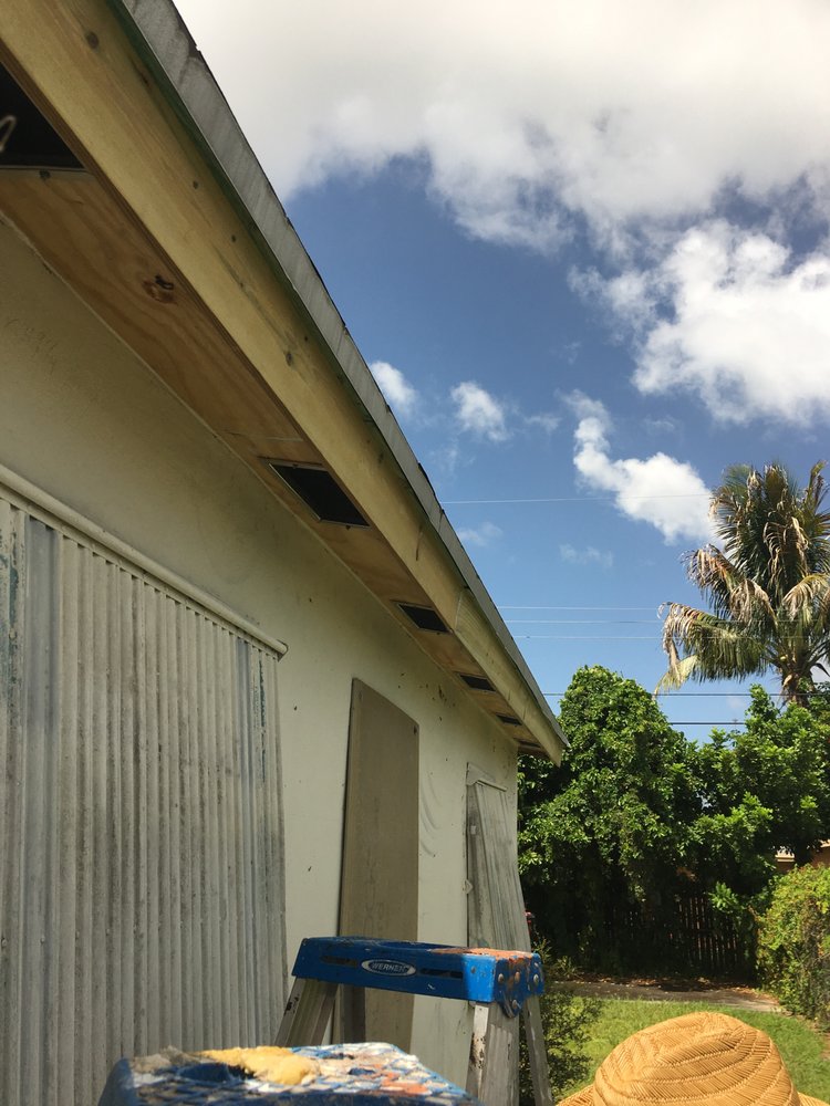 Slide of Marcos Handyman