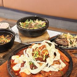 Seoul Haus - Braised Short Ribs. The small portion is only $28.99, and the two-person portion is $56.99, which feels very reasonable these days.
