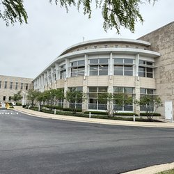 Elmhurst Public Library