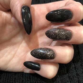 Luxe Nail Lounge - Black stilettos - Nail Salons Near Me - Fairfax, Virginia Luxe Nail Lounge - Black stilettos - Nail Salons Near Me - Fairfax, Virginia