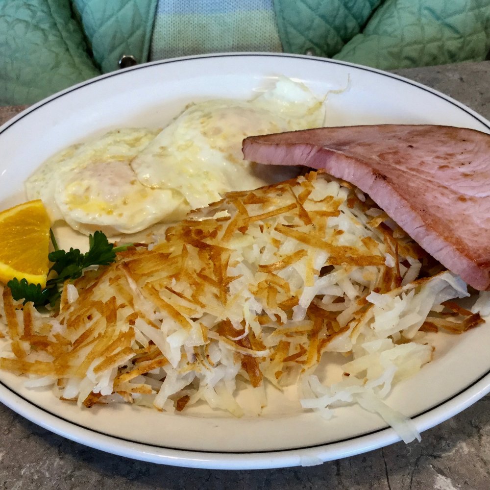 Rolly's - Mom's ham & eggs, with hashbrowns. - Breakfast & Brunch Near Me - Hope, British Columbia Rolly's - Mom's ham & eggs, with hashbrowns. - Breakfast & Brunch Near Me - Hope, British Columbia