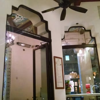 Urth Caffé-Pasadena - Pretty entrance. - Cafes Near Me - Pasadena, California