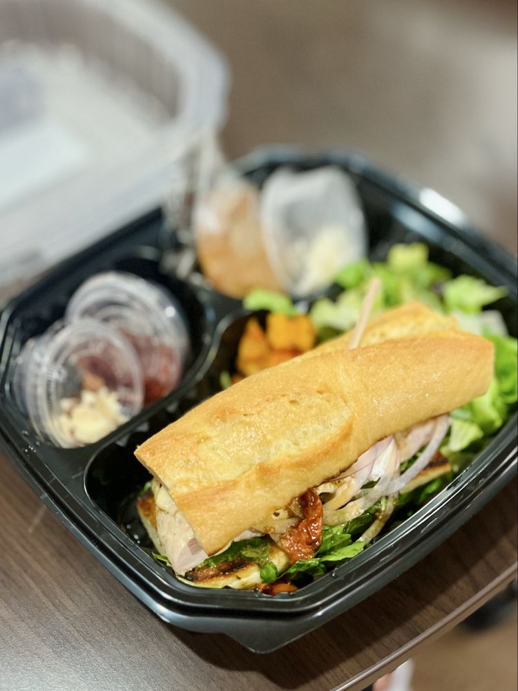 Truxton's American Bistro