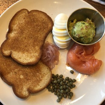 Another Broken Egg Cafe - Lox - Breakfast & Brunch Near Me - Pearland, Texas
