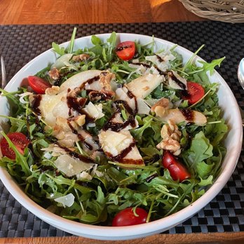 Le Onde Ristorante - Arugula Salad Dinner - Italian Near Me - Elkins Park, Pennsylvania Le Onde Ristorante - Arugula Salad Dinner - Italian Near Me - Elkins Park, Pennsylvania