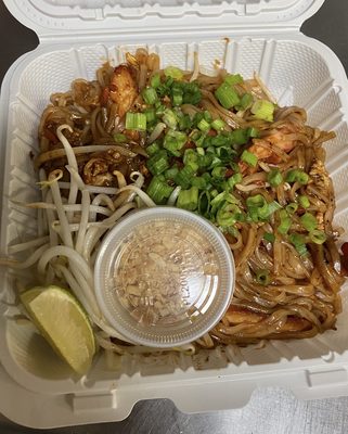 Thuy's Pho by null