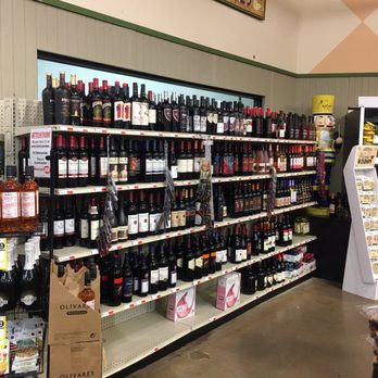 Village Market IGA - Grocery Near Me - Townsend, Tennessee