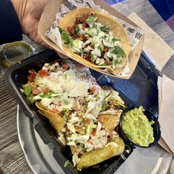 La Bufadora Baja Grill Mission Grove - Carnitas nachos and pastor taco both 10/10! - Mexican Near Me - Riverside, California La Bufadora Baja Grill Mission Grove - Carnitas nachos and pastor taco both 10/10! - Mexican Near Me - Riverside, California
