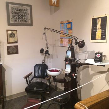 Bannock County Historical Complex - Dentist chair setup - Museums Near Me - Pocatello, Idaho Bannock County Historical Complex - Dentist chair setup - Museums Near Me - Pocatello, Idaho