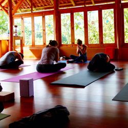 Saar Nir Yoga - Costa Rica yoga retreat!