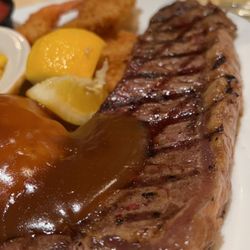 Primo - Steak and shrimp dinner