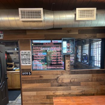 Smokey Joe's Bar-B-Que - Barbeque Near Me - Dallas, Texas Smokey Joe's Bar-B-Que - Barbeque Near Me - Dallas, Texas