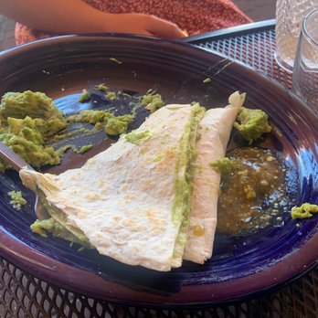 COMO - Guacamole  comes in the quesadilla. - Mexican Near Me - Truckee, California