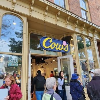 COWS - Ice Cream & Frozen Yogurt Near Me - Niagara On the Lake, Ontario COWS - Ice Cream & Frozen Yogurt Near Me - Niagara On the Lake, Ontario