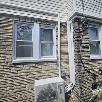 Ecoair MJ - Condensor set in the perfect spot. - Heating & Air Conditioning/HVAC Near Me - Flushing , New York Ecoair MJ - Condensor set in the perfect spot. - Heating & Air Conditioning/HVAC Near Me - Flushing , New York