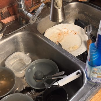 AJs Pristine Cleaning - Home Cleaning Near Me