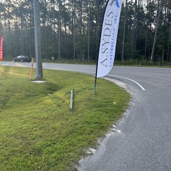 Sydes Construction - Street sign that fell months ago - General Contractors Near Me - Jacksonville, North Carolina