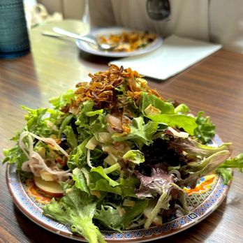 Eem - Field Greens Salad - Cocktail Bars Near Me - Portland, Oregon