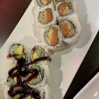 Sushi King - "Eel roll" "Spicy Tuna Roll". WHERE is the eel in this pic? - Japanese Near Me - Richmond, Virginia Sushi King - "Eel roll" "Spicy Tuna Roll". WHERE is the eel in this pic? - Japanese Near Me - Richmond, Virginia