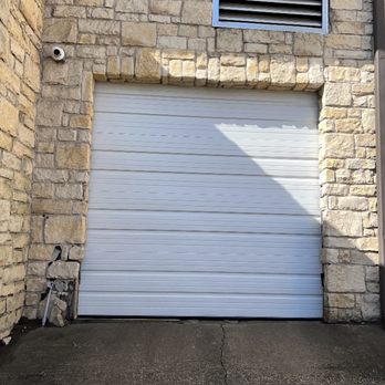 Davis Door Service - Garage Door Services Near Me - Boyd, Texas Davis Door Service - Garage Door Services Near Me - Boyd, Texas