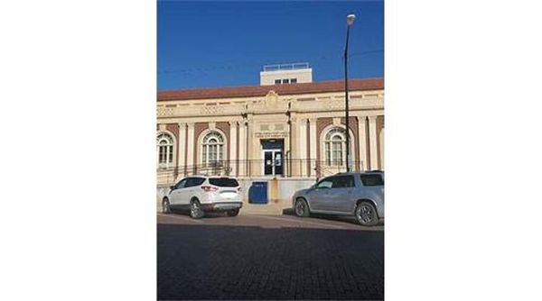 LANDMARK NATIONAL BANK - Updated July 2025 - 100 W Spruce St, Dodge - Landmark National Bank Dodge City Kansas