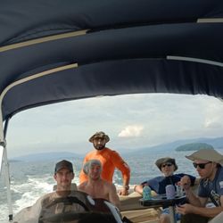 Captain Bob's Pontoon Boat Rentals