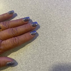 Pro Darling 1 Nails - Sample of their work, after a week of remolding and house painting !!!