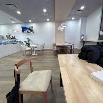UYU cafe - Cafes Near Me - Lake Forest, California