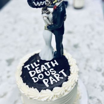 Corina Bakery - Bride and groom cake we kept all to ourselves - Bakeries Near Me - Tacoma, Washington
