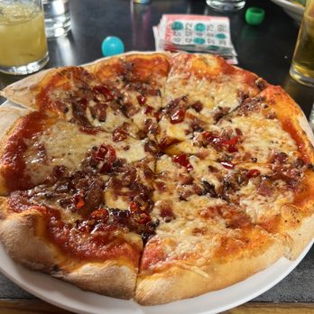 Schaffer's Camp - Spicy bacon pizza - New American Near Me - Truckee, California