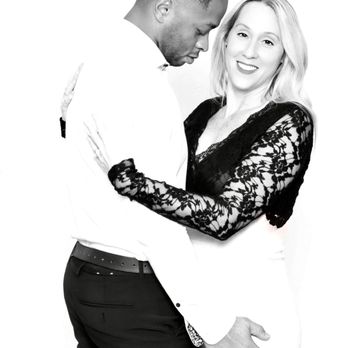 SoCal Vibes Photo Booth - Editorial-style Photo Booth with soft, flattering lighting - Photo Booth Rentals Near Me - Irvine, California SoCal Vibes Photo Booth - Editorial-style Photo Booth with soft, flattering lighting - Photo Booth Rentals Near Me - Irvine, California