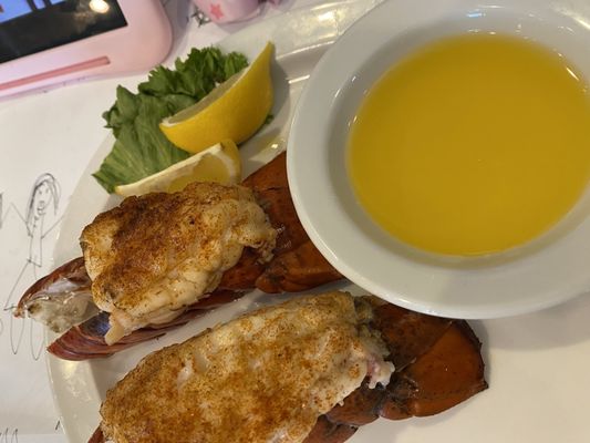 Lucky's Blind Fish Grill by null