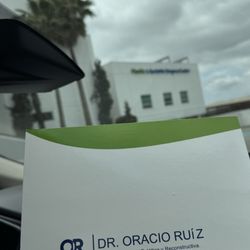 Green & Health Hospital - Siempre guiados por profesionales de alto nivel, un equipo de a