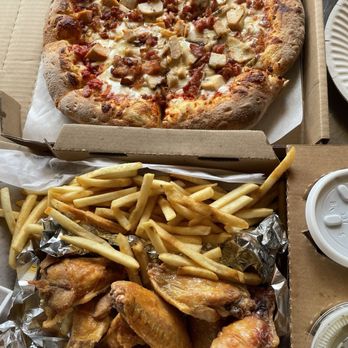 Papa Pizza Pie - Medium pizza deal! - Pizza Near Me - Glendora, California Papa Pizza Pie - Medium pizza deal! - Pizza Near Me - Glendora, California