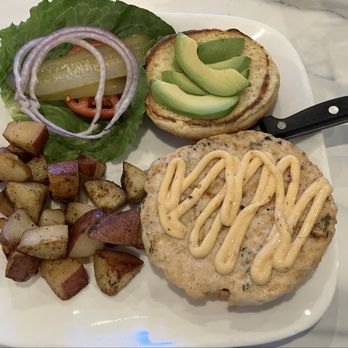 Good Eats Cafe - Salad Near Me - Pewaukee, Wisconsin