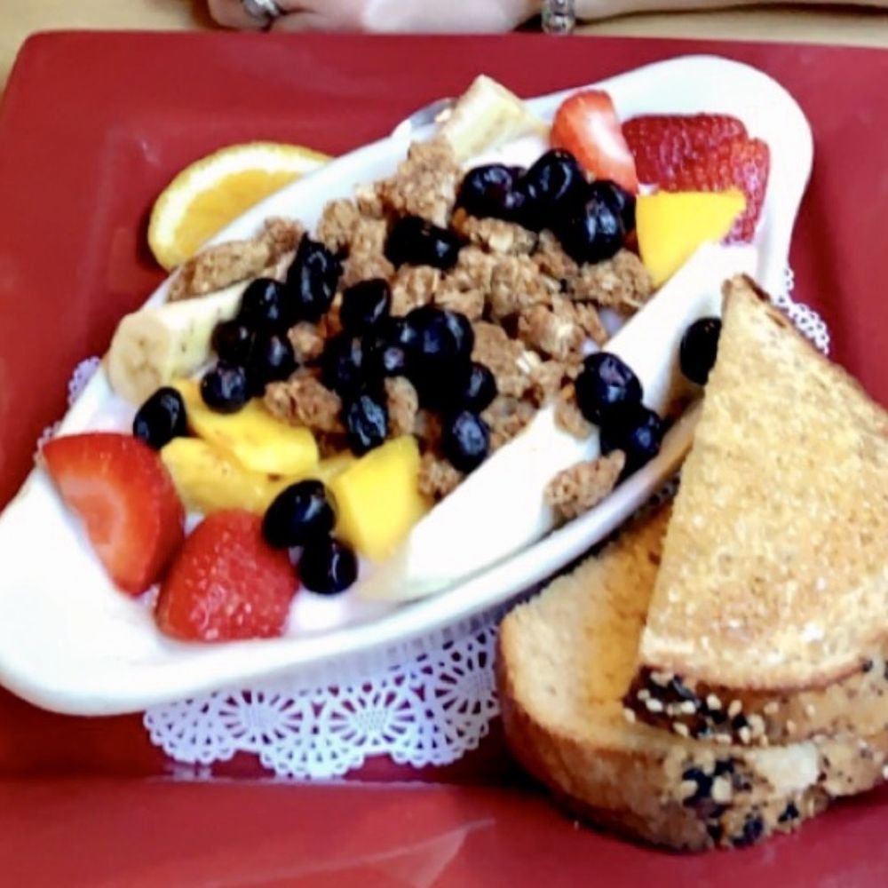Toasted Mango Cafe - Banana Split (yogurt) - Cafes Near Me - Sarasota, Florida Toasted Mango Cafe - Banana Split (yogurt) - Cafes Near Me - Sarasota, Florida