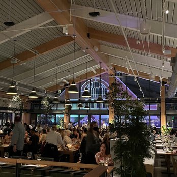 Sixty Vines - Sixty Vines interior - New American Near Me - Nashville, Tennessee