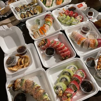 Sushi Bear - Sushi Bars Near Me - Tustin, California Sushi Bear - Sushi Bars Near Me - Tustin, California