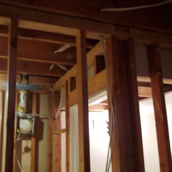 Artistic Drywall - From inside closet towards bathroom and vanity. - Drywall Installation & Repair Near Me - Canyon Country, California Artistic Drywall - From inside closet towards bathroom and vanity. - Drywall Installation & Repair Near Me - Canyon Country, California