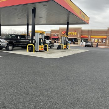Love's Travel Stop - a truck parked at a gas station - Convenience Stores Near Me - Staunton, Virginia