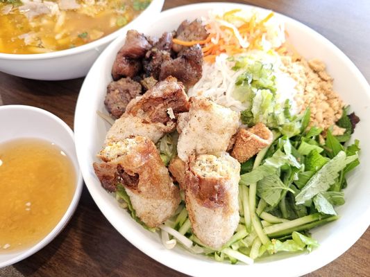 Mai Phụng Restaurant by null