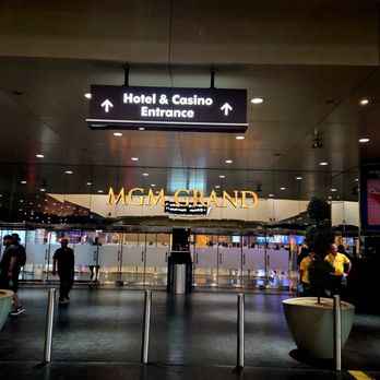 MGM Grand - Entrance - Hotels Near Me - Las Vegas, Nevada MGM Grand - Entrance - Hotels Near Me - Las Vegas, Nevada