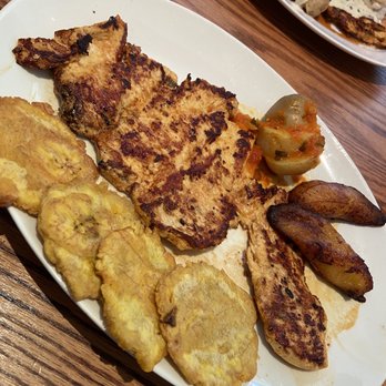 Noches de Colombia - Grilled chicken special - Especial pechuga asada - Colombian Near Me - Hackensack, New Jersey Noches de Colombia - Grilled chicken special - Especial pechuga asada - Colombian Near Me - Hackensack, New Jersey