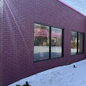 Little Ghost - Hot Dogs Near Me - Ferndale, Michigan