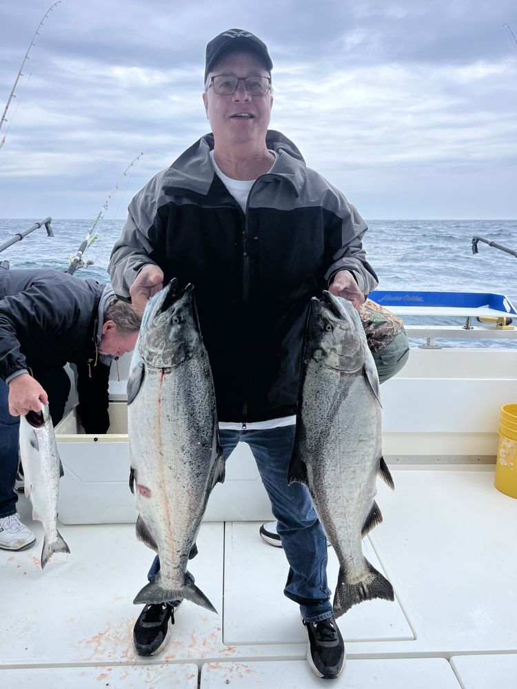 Leisure Time Charters Logo