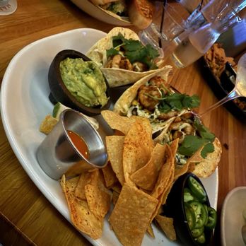 Moxies - Shrimp tacos - Cocktail Bars Near Me - Houston, Texas
