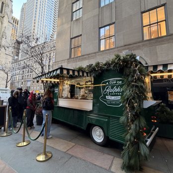 Ralph's Coffee - Coffee & Tea Near Me - New York, New York