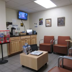 Romano Chrysler Jeep - Our customer lounge with free Wi-Fi and refreshments.